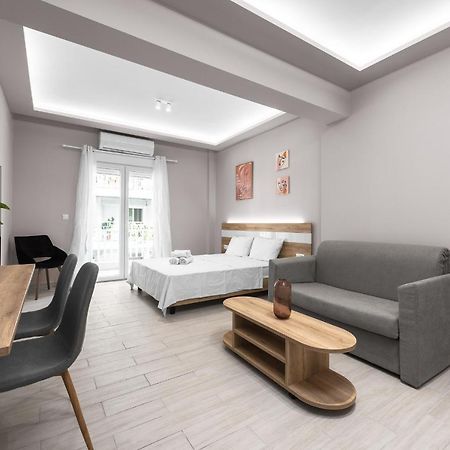 Lausanne, Nilie Hospitality Mgmt Tesalonika Bagian luar foto