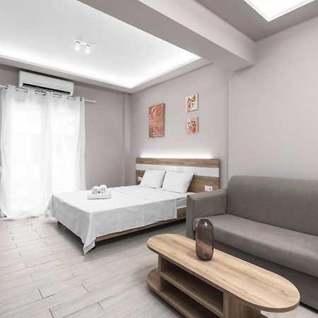 Lausanne, Nilie Hospitality Mgmt Tesalonika Bagian luar foto