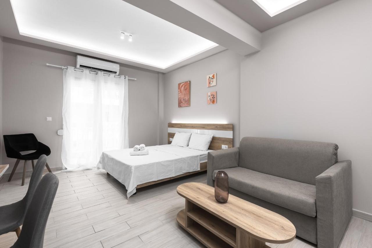 Lausanne, Nilie Hospitality Mgmt Tesalonika Bagian luar foto