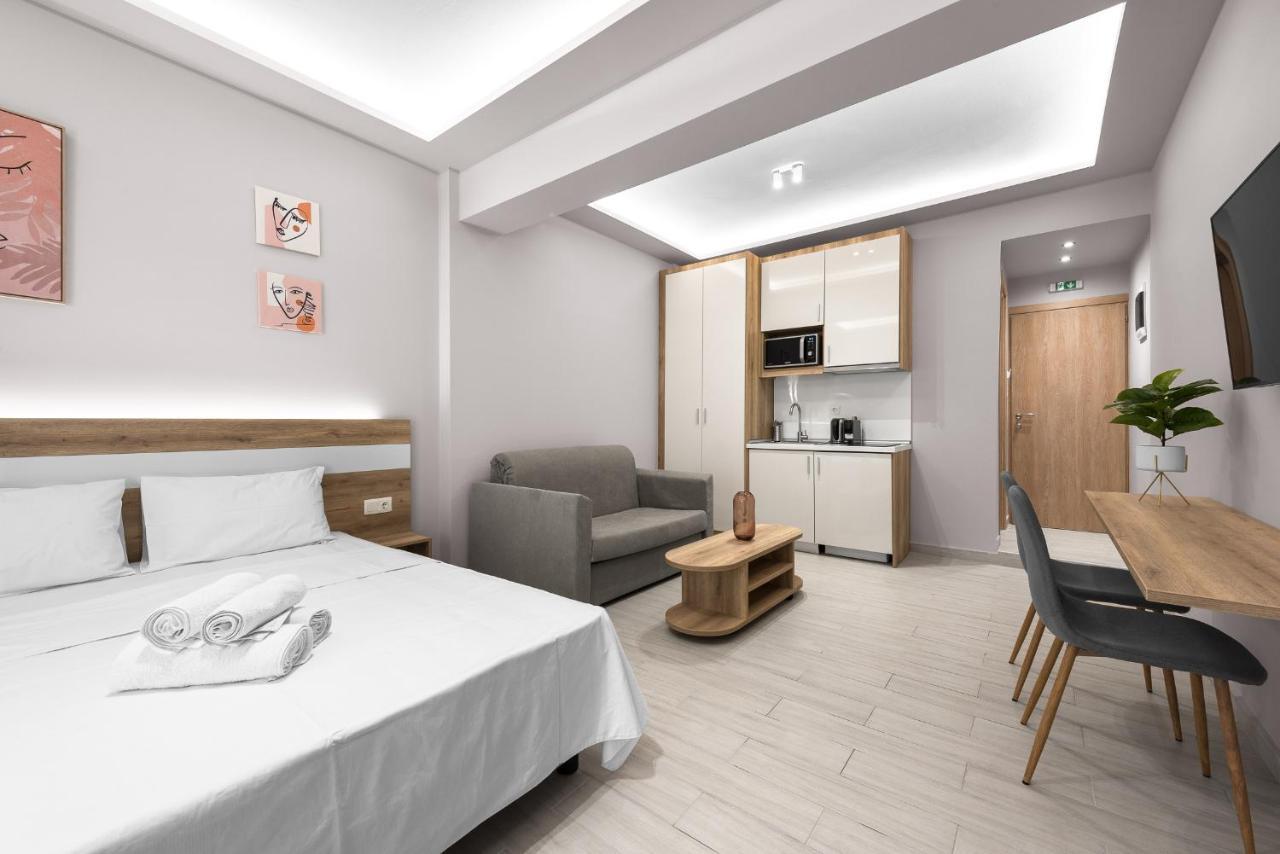 Lausanne, Nilie Hospitality Mgmt Tesalonika Bagian luar foto