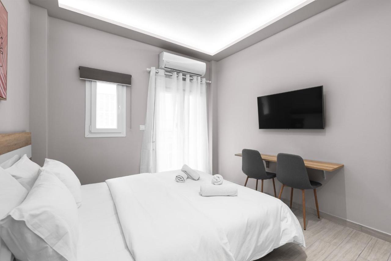 Lausanne, Nilie Hospitality Mgmt Tesalonika Bagian luar foto